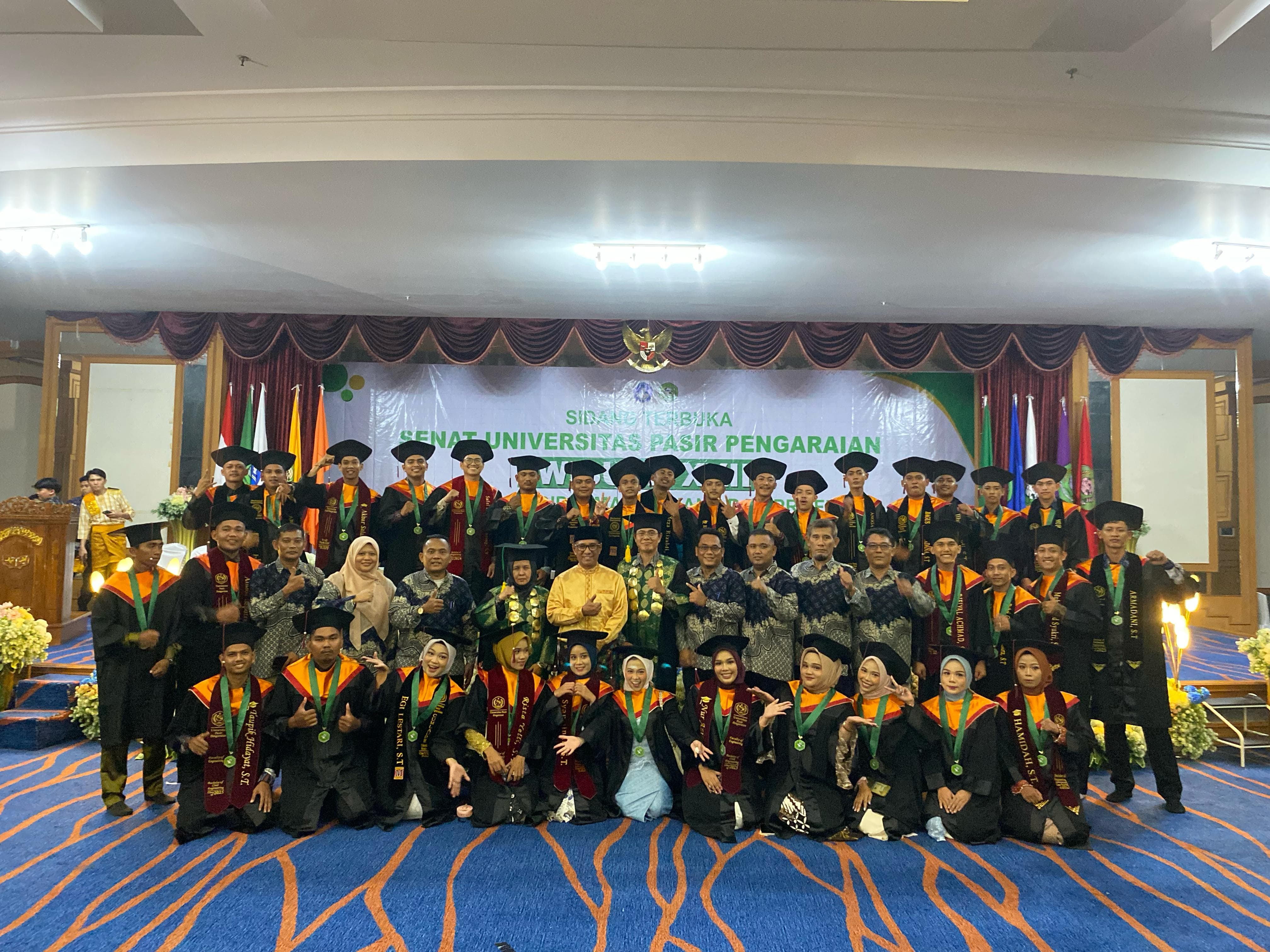 Selamat Atas Wisudawan/i Fakultas Teknik Universitas Pasir Pengaraian 